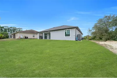 53 Susan Ave S, Lehigh Acres, FL 33976 - Photo 32