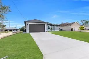 53 Susan Ave S, Lehigh Acres, FL 33976 - Photo 2