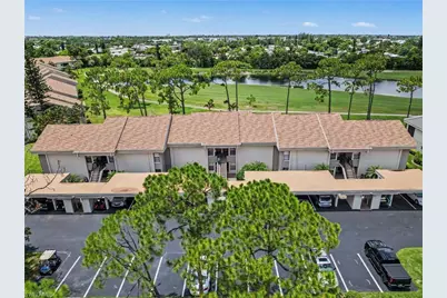 5625 Trailwinds Dr #412, Fort Myers, FL 33907 - Photo 2