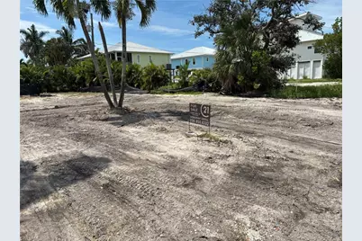 126 Mandalay Rd, Fort Myers Beach, FL 33931 - Photo 10