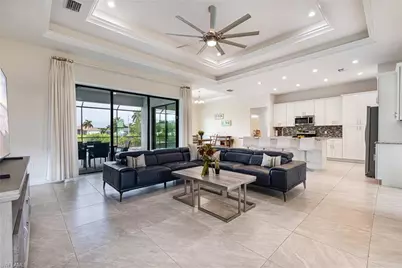 2132 SW 28th Ln, Cape Coral, FL 33914 - Photo 6
