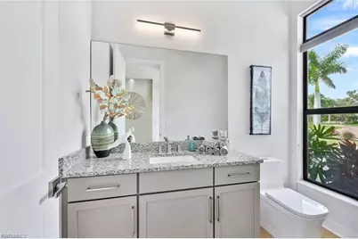 1337 Caloosa Dr, Fort Myers, FL 33901 - Photo 12