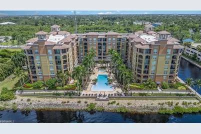 2825 Palm Beach Blvd #614, Fort Myers, FL 33916 - Photo 2