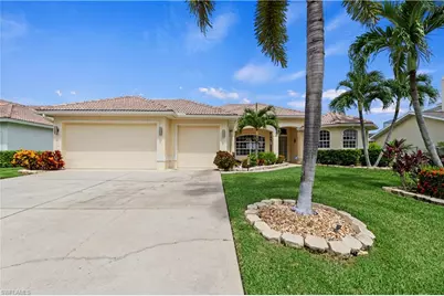 2506 Retunda Pkwy W, Cape Coral, FL 33904 - Photo 16