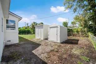 1644 Pawnee St, Fort Myers, FL 33916 - Photo 16