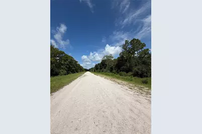 857 Pine Cone Ave, Clewiston, FL 33440 - Photo 4