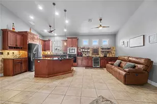 2911 NW 14th Terrace, Cape Coral, FL 33993 - Photo 12
