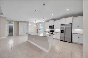 838 NW 2nd St, Cape Coral, FL 33993 - Photo 8
