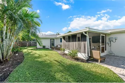 9792 Tonya Ct, Bonita Springs, FL 34135 - Photo 18