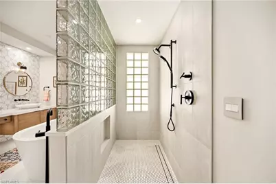 1125 Central Ave #560, Naples, FL 34102 - Photo 26