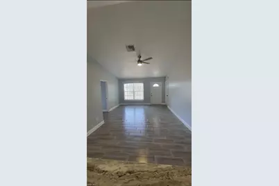 4700 21st St SW, Lehigh Acres, FL 33973 - Photo 4