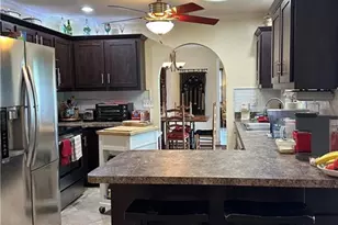 304 NE 19th Terrace, Cape Coral, FL 33909 - Photo 8