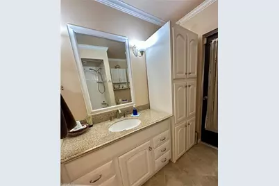 304 NE 19th Ter, Cape Coral, FL 33909 - Photo 18