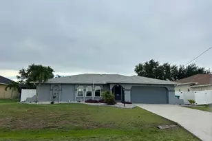 304 NE 19th Terrace, Cape Coral, FL 33909 - Photo 1