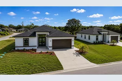2513 69th St W, Lehigh Acres, FL 33971 - Photo 6
