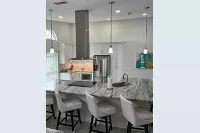 16126 Kelly Woods Dr, Fort Myers, FL 33908 - Photo 2