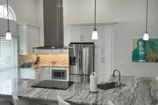 16126 Kelly Woods Dr, Fort Myers, FL 33908 - Photo 2