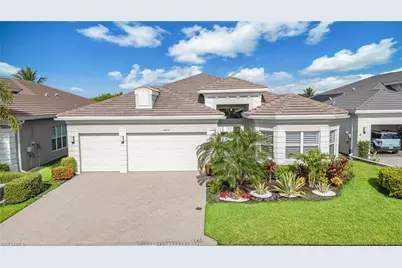 28554 Wharton Dr, Bonita Springs, FL 34135 - Photo 4