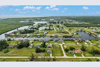 4305 NW 20th St, Cape Coral, FL 33993 - Photo 36