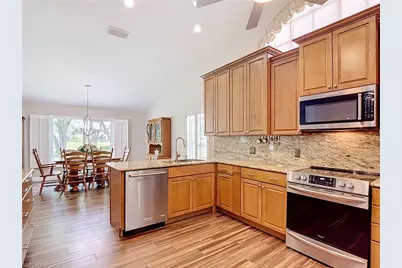 1970 Corona Del Sire Dr, North Fort Myers, FL 33917 - Photo 18