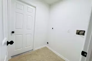 718 Rue Labeau Cir, Fort Myers, FL 33913 - Photo 20