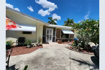 1370 Harbor View Dr, North Fort Myers, FL 33917 - Photo 1