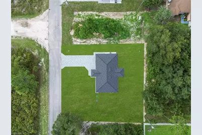 1718 Hibiscus Ave, Lehigh Acres, FL 33972 - Photo 42
