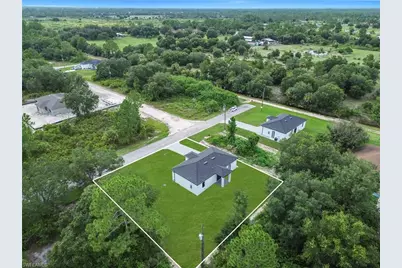 1718 Hibiscus Ave, Lehigh Acres, FL 33972 - Photo 40