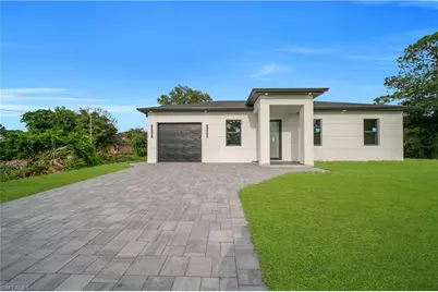 1718 Hibiscus Ave, Lehigh Acres, FL 33972 - Photo 10