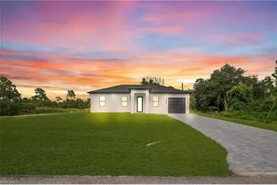 1800 Hibiscus Ave, Lehigh Acres, FL 33972 - Photo 4