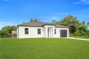 1800 Hibiscus Ave, Lehigh Acres, FL 33972 - Photo 2
