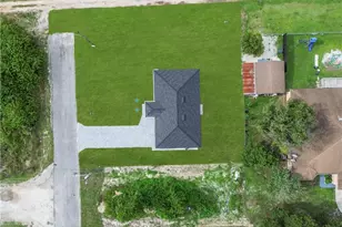 1800 Hibiscus Ave, Lehigh Acres, FL 33972 - Photo 40
