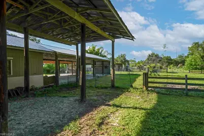 9200 Nalle Grade Rd, North Fort Myers, FL 33917 - Photo 10