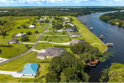 5272 River Blossom Ln, Fort Denaud, FL 33935 - Photo 46