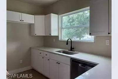 466 Wilma Ave, Fort Myers, FL 33905 - Photo 6