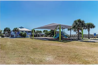 12089 Diversey Ave, Port Charlotte, FL 33981 - Photo 8