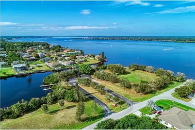 12089 Diversey Ave, Port Charlotte, FL 33981 - Photo 34