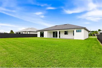 143 Nelson Rd N, Cape Coral, FL 33993 - Photo 44
