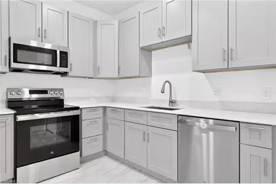 2000 W 14th St, Lehigh Acres, FL 33972 - Photo 4