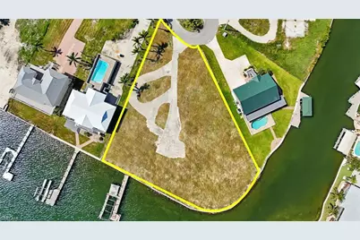 645 Matanzas Ct, Fort Myers Beach, FL 33931 - Photo 6