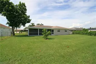 1421 SE 36th St, Cape Coral, FL 33904 - Photo 34
