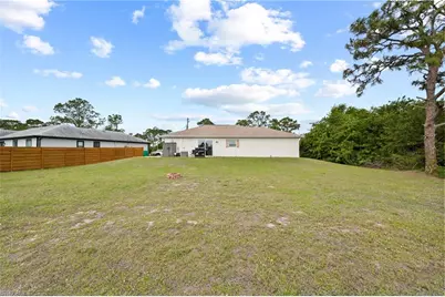 5011 Dania Cir, Labelle, FL 33935 - Photo 20