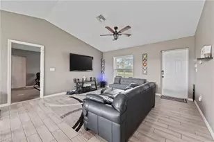 5011 Dania Cir, Labelle, FL 33935 - Photo 4