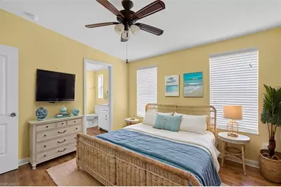 43 Emily Ln, Fort Myers Beach, FL 33931 - Photo 8