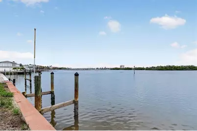 43 Emily Ln, Fort Myers Beach, FL 33931 - Photo 4