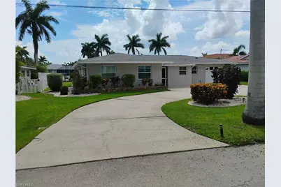 5240 Seminole Ct, Cape Coral, FL 33904 - Photo 2