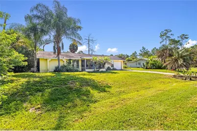 918 McKinley Ave, Lehigh Acres, FL 33972 - Photo 2