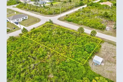 2901 67th St W, Lehigh Acres, FL 33971 - Photo 6