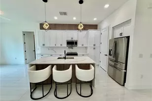 919 Hibiscus Ave, Lehigh Acres, FL 33972 - Photo 18