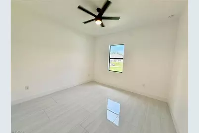 919 Hibiscus Ave, Lehigh Acres, FL 33972 - Photo 38